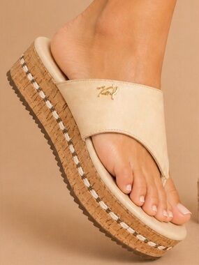 Karl Lagerfeld Paris Karsyn Cream Platform Thong Sandals with Cork Accent Size 9